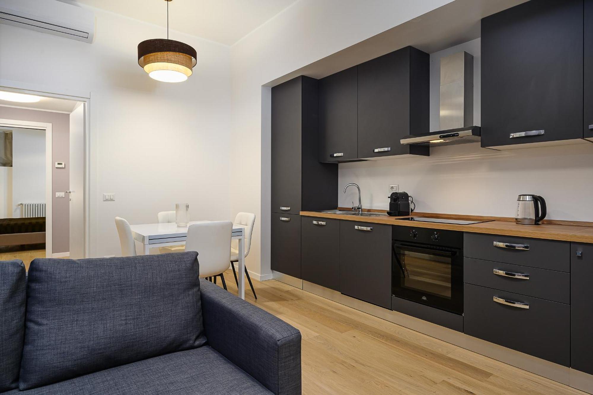 Suites In Porta Garibaldi & Chinatown - City Center Well Connected Milano Eksteriør billede